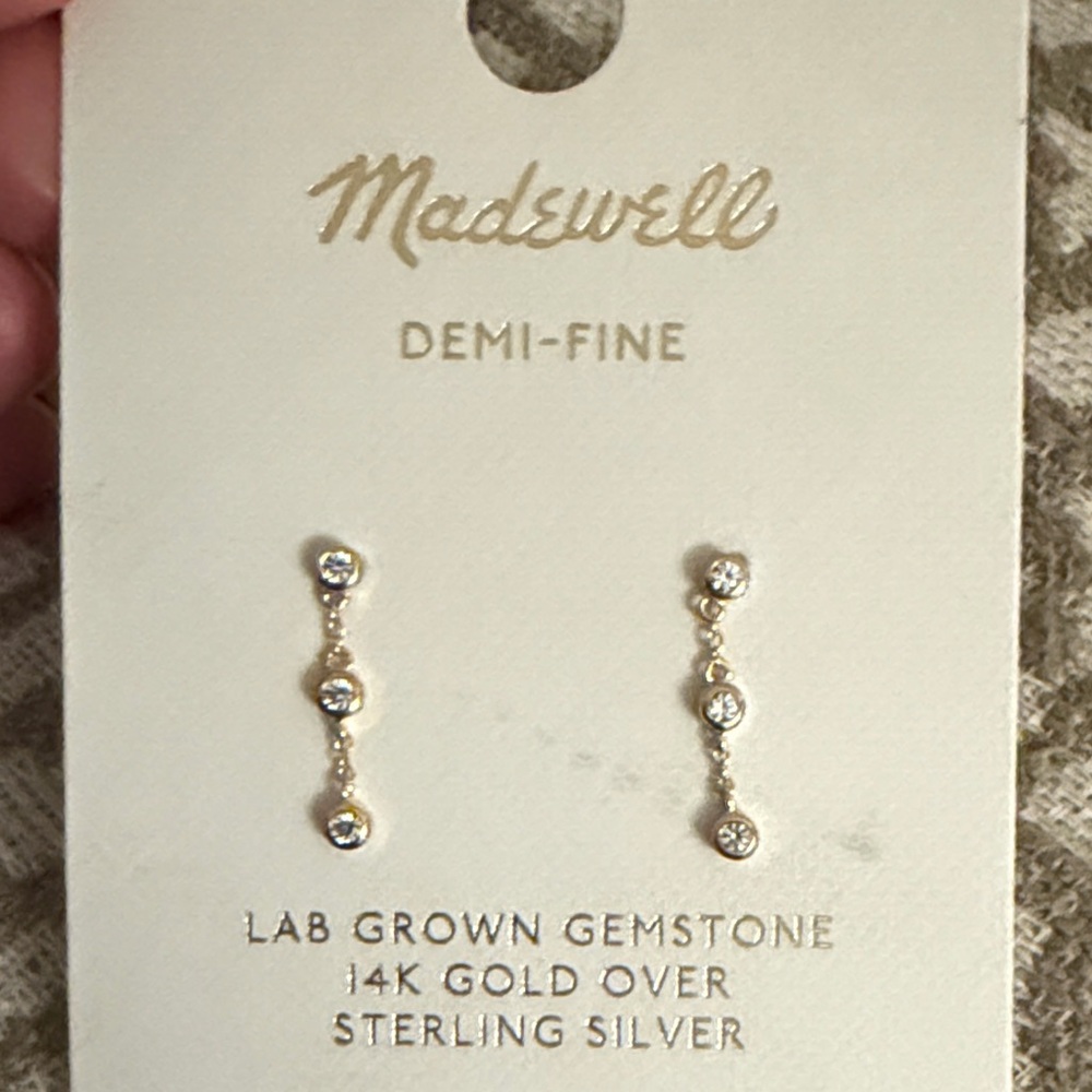 NWT Madewell Elegant Gold Drop Earrings